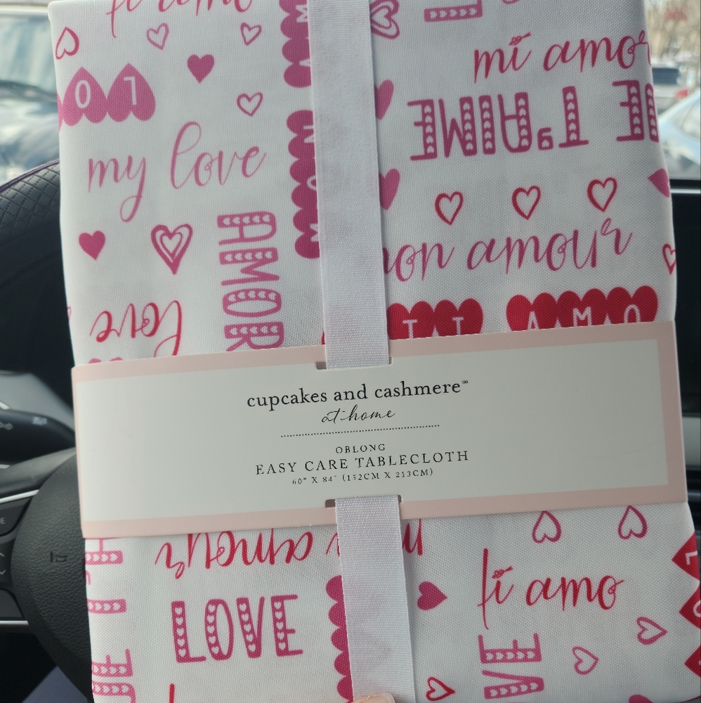 Cupcakes and cashmere tablecloth